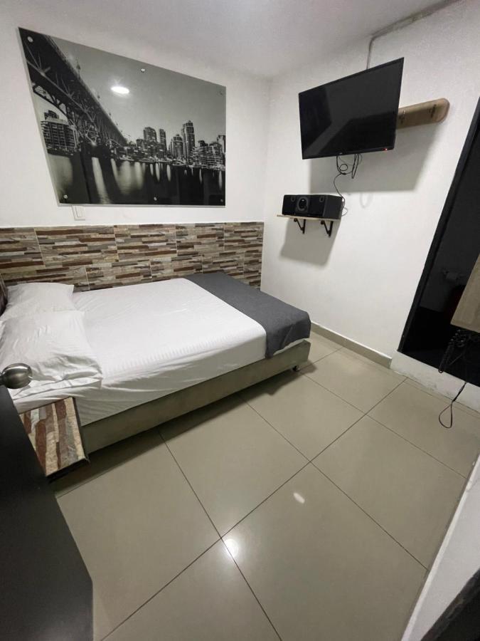 Hotel Select Μεντεγίν Εξωτερικό φωτογραφία