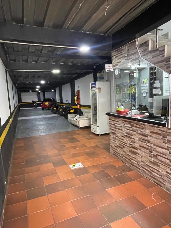 Hotel Select Μεντεγίν Εξωτερικό φωτογραφία