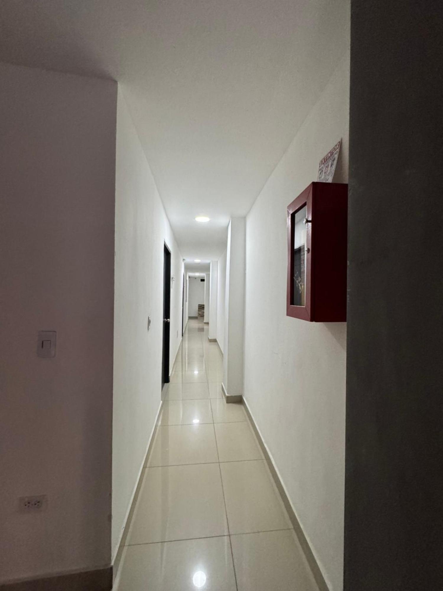 Hotel Select Μεντεγίν Εξωτερικό φωτογραφία