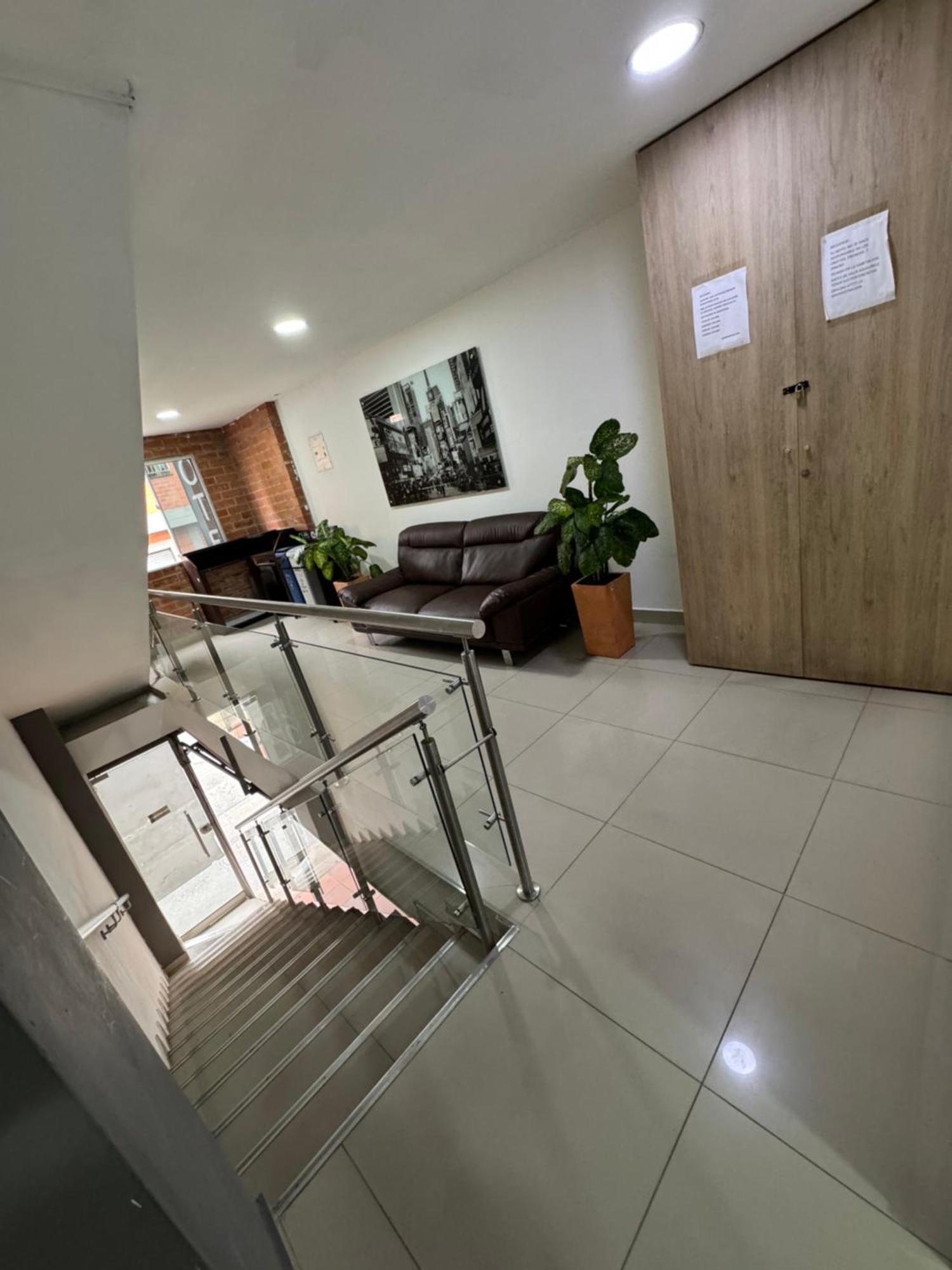 Hotel Select Μεντεγίν Εξωτερικό φωτογραφία