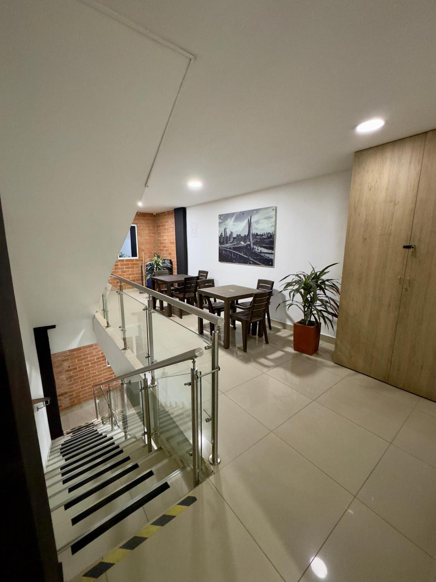 Hotel Select Μεντεγίν Εξωτερικό φωτογραφία