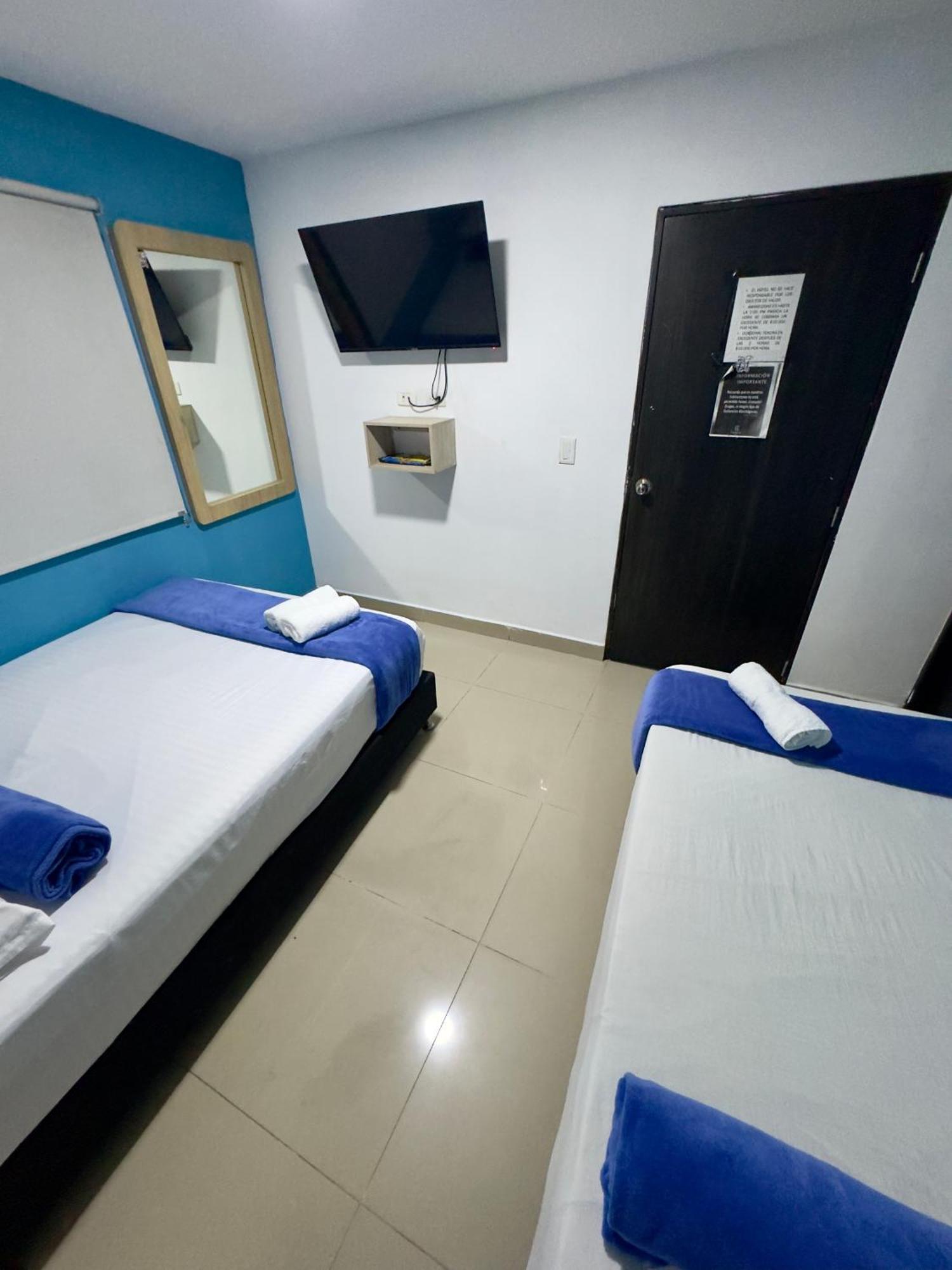 Hotel Select Μεντεγίν Εξωτερικό φωτογραφία