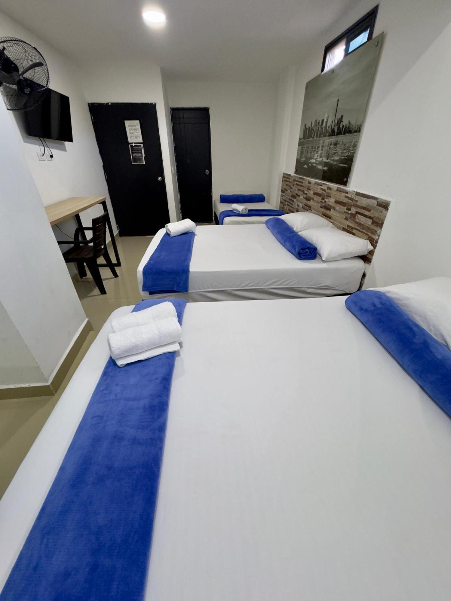 Hotel Select Μεντεγίν Εξωτερικό φωτογραφία