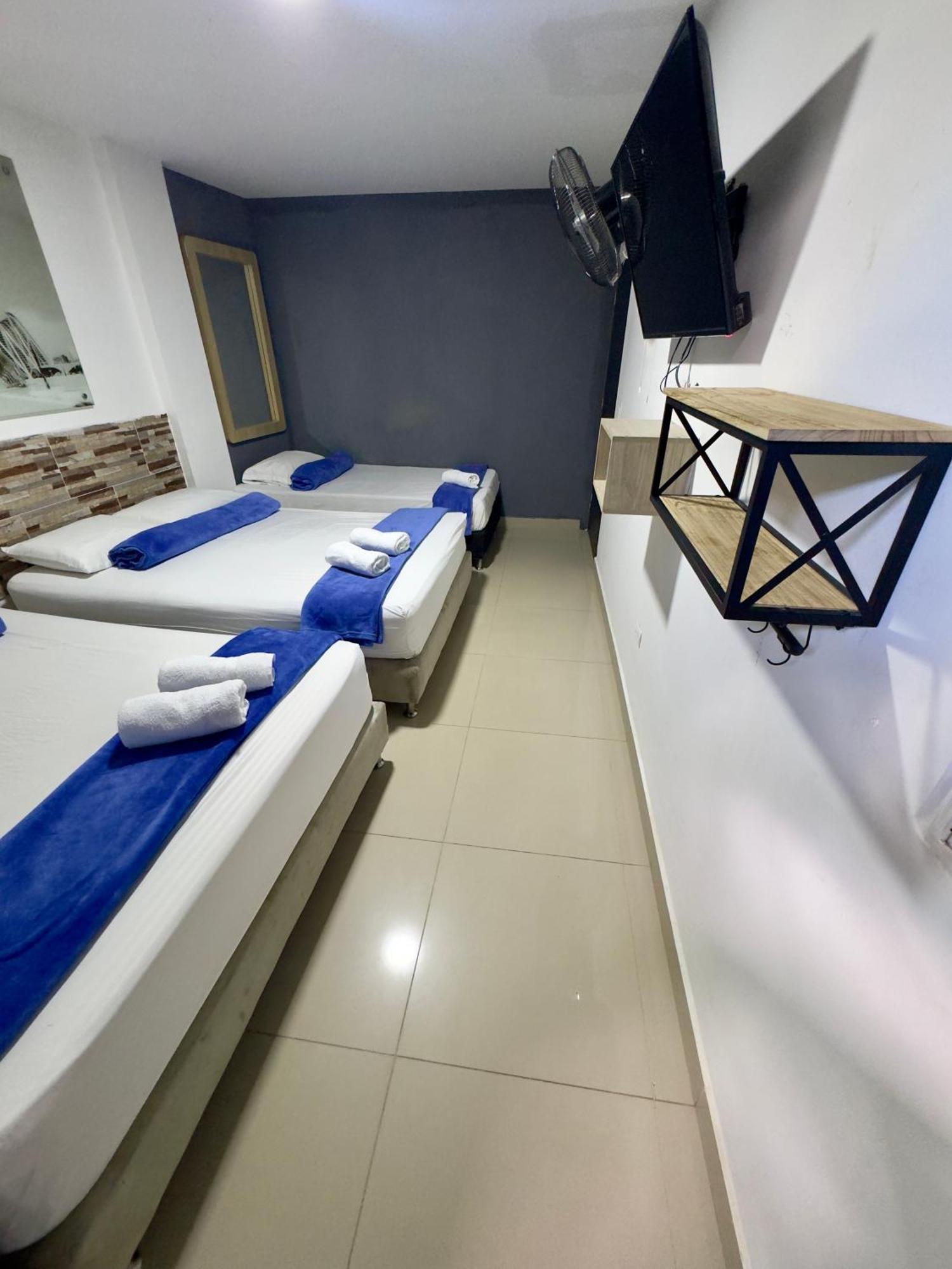 Hotel Select Μεντεγίν Εξωτερικό φωτογραφία